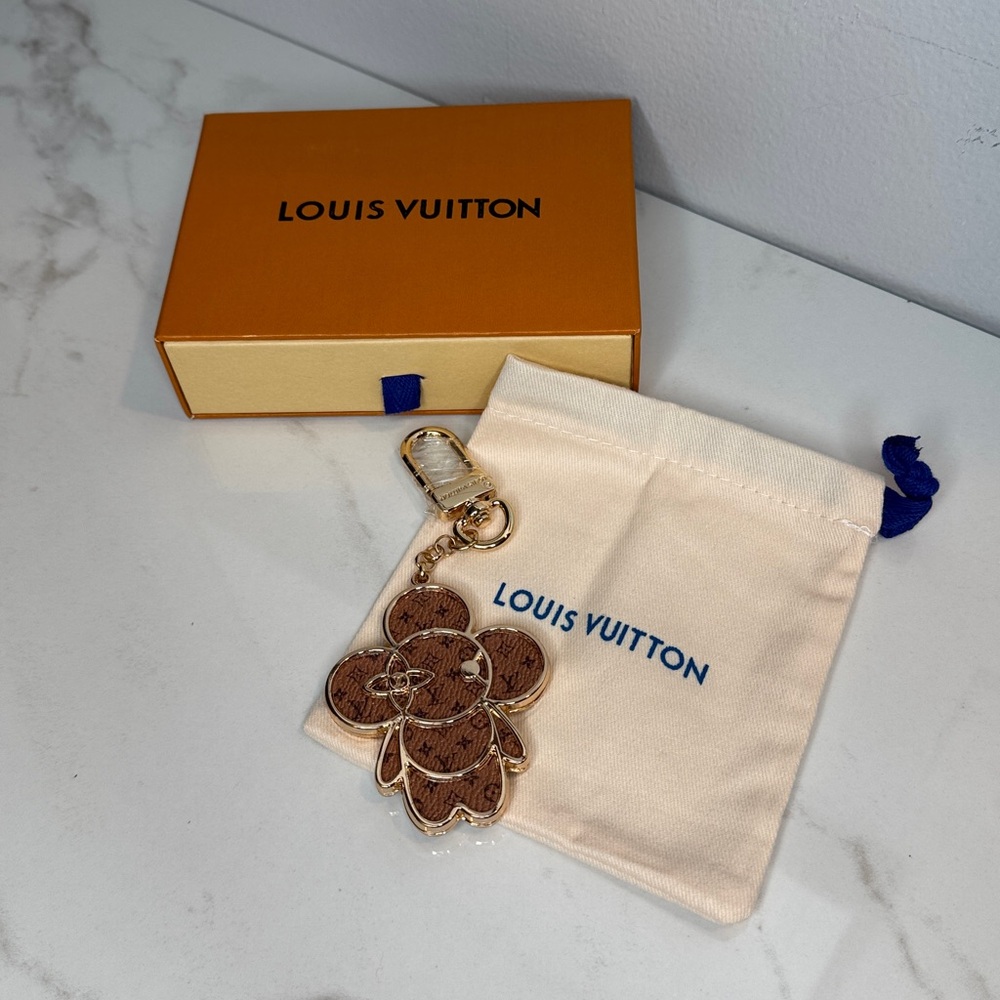Metal Monogram Vivienne Bag Charm - Picture 4 of 5